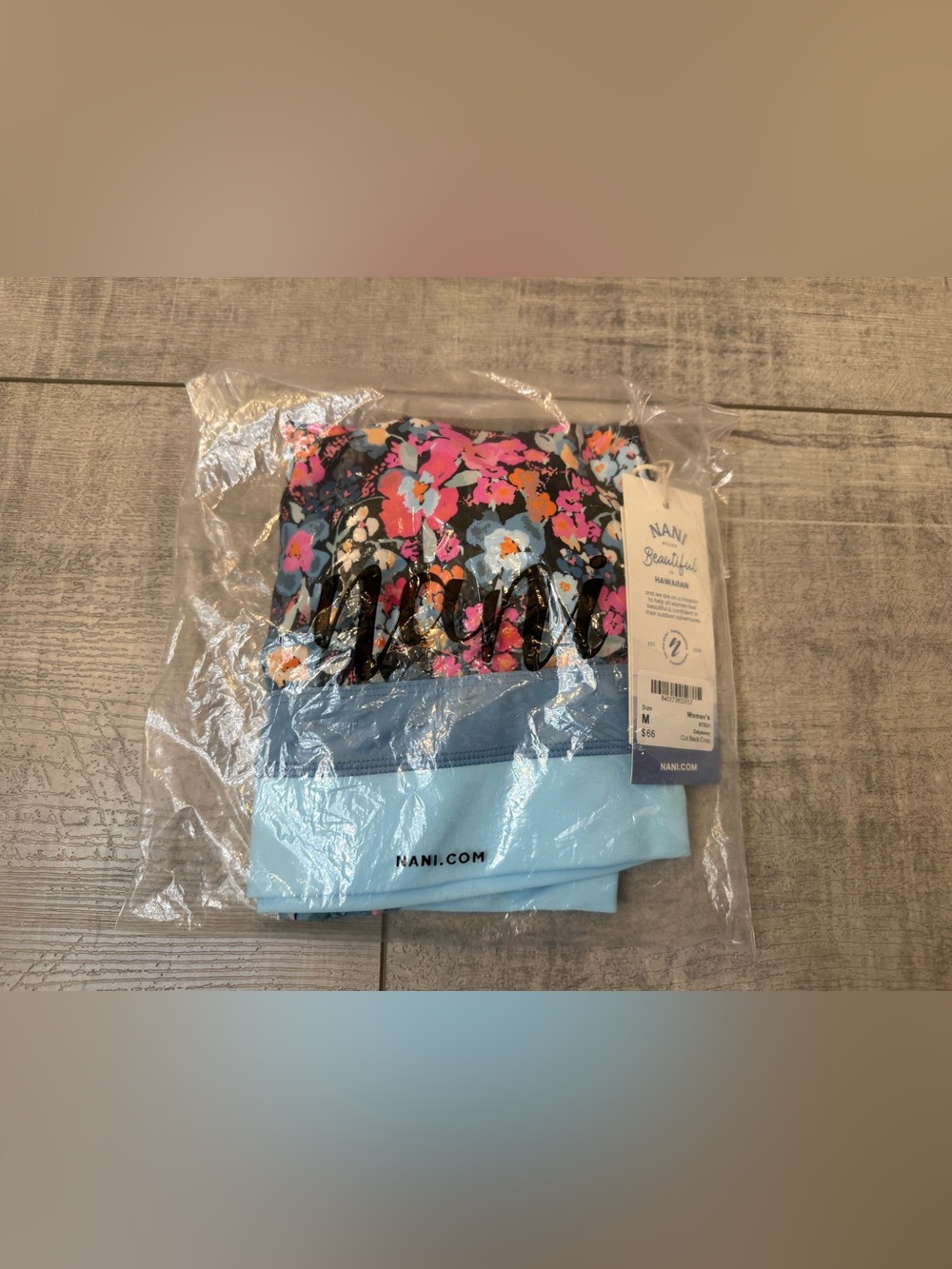 NWT Title Nine Nani Cut Back Bikini Top Floral Odyssey Print Medium - Picture 6 of 7